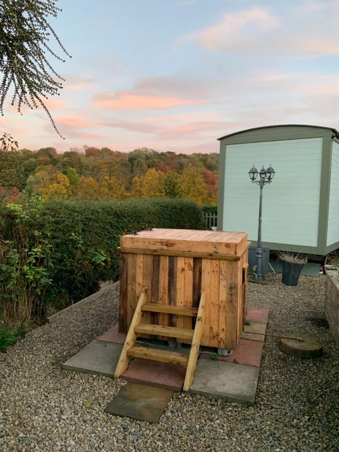 Sheepwash Shepherds Hut Bebside